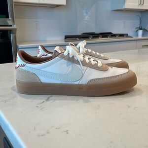 Nike Killshot 2 Sneakers Size 8 (Only wore 1 time)